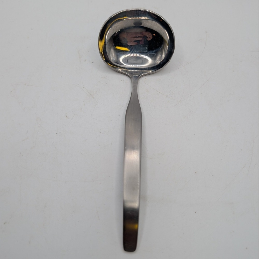 Vtg Viners International Gravy Ladle Silver Stainless Steel MCM Hong Kong 6.5in